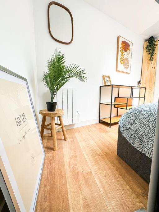 New: Calme Et Elegance *Face A La Gare*_Centrale Guingamp Ngoại thất bức ảnh